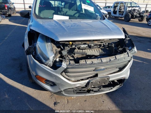 Photo 5 VIN: 1FMCU0F7XHUD66019 - FORD ESCAPE 