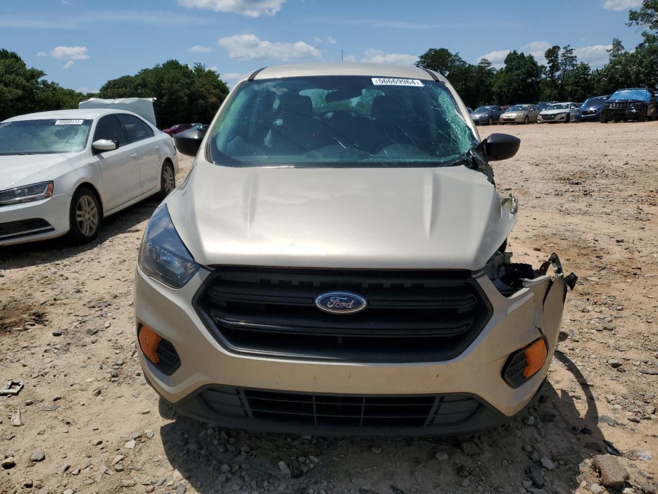 Photo 4 VIN: 1FMCU0F7XJUA29517 - FORD ESCAPE 