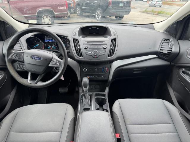 Photo 8 VIN: 1FMCU0F7XJUA32921 - FORD ESCAPE S 