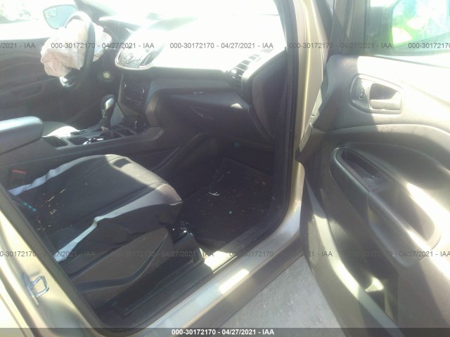 Photo 4 VIN: 1FMCU0F7XJUD02648 - FORD ESCAPE 