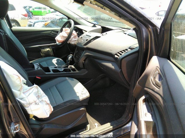 Photo 4 VIN: 1FMCU0F7XJUD50327 - FORD ESCAPE 