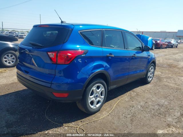 Photo 3 VIN: 1FMCU0F7XKUA79318 - FORD ESCAPE 