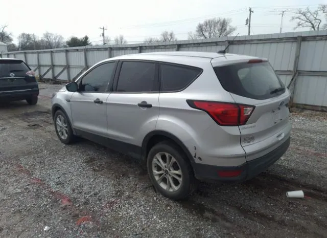 Photo 2 VIN: 1FMCU0F7XKUA88228 - FORD ESCAPE 