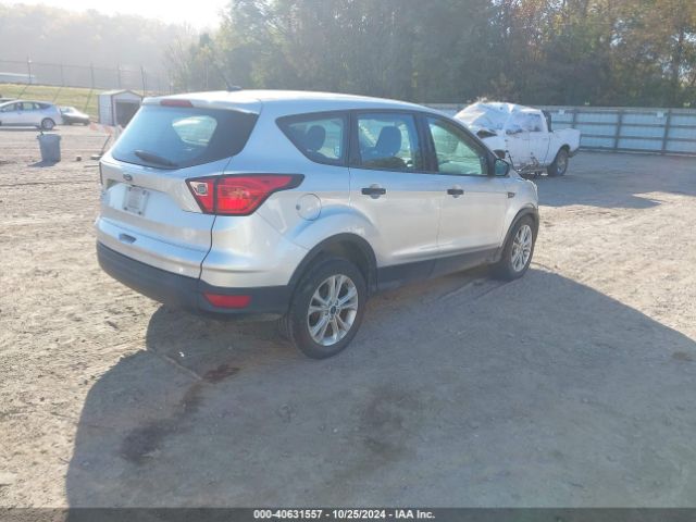 Photo 3 VIN: 1FMCU0F7XKUC45563 - FORD ESCAPE 