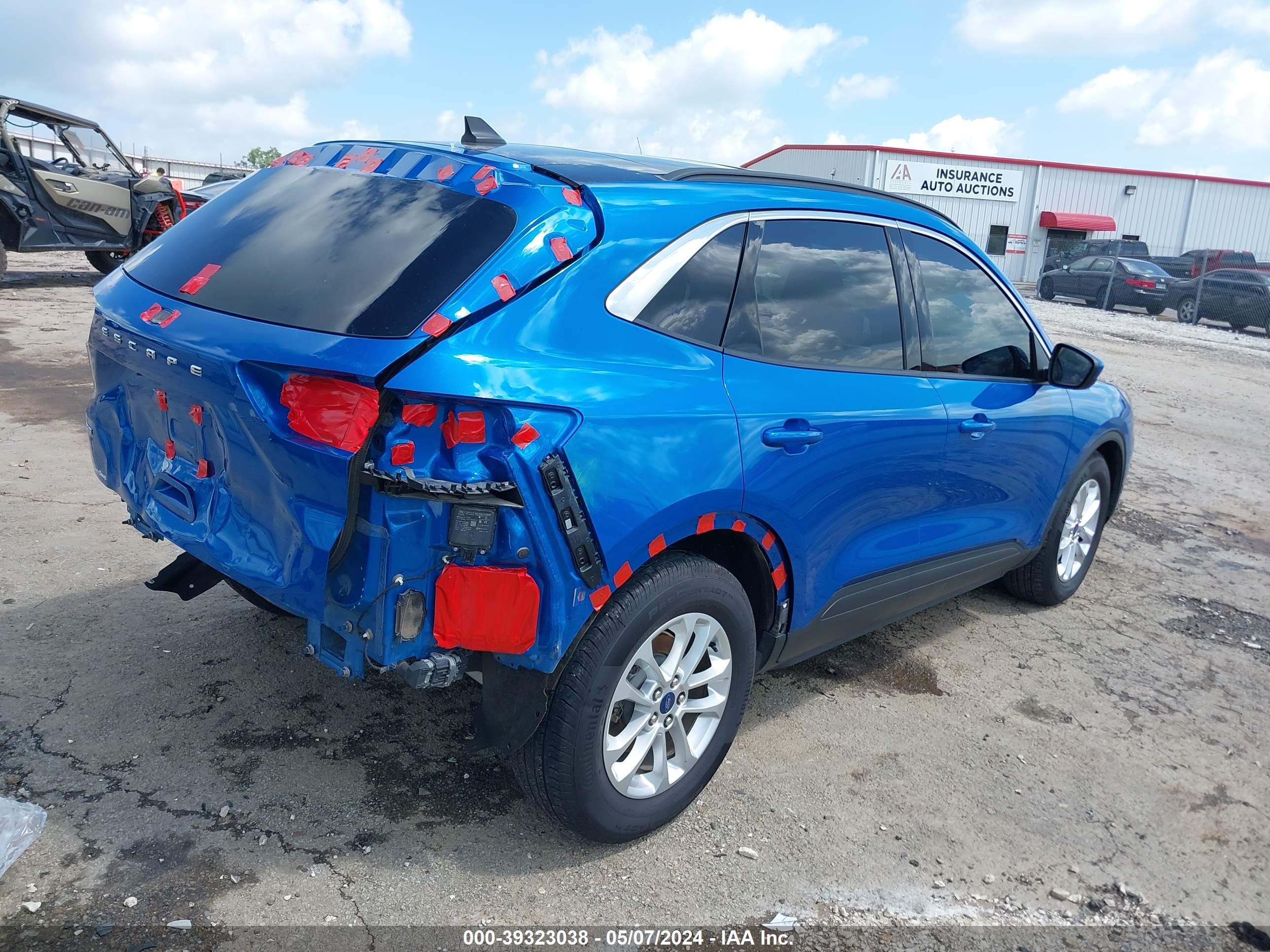 Photo 3 VIN: 1FMCU0G61MUA47740 - FORD ESCAPE 