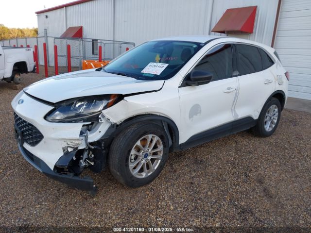 Photo 1 VIN: 1FMCU0G61NUB98756 - FORD ESCAPE 