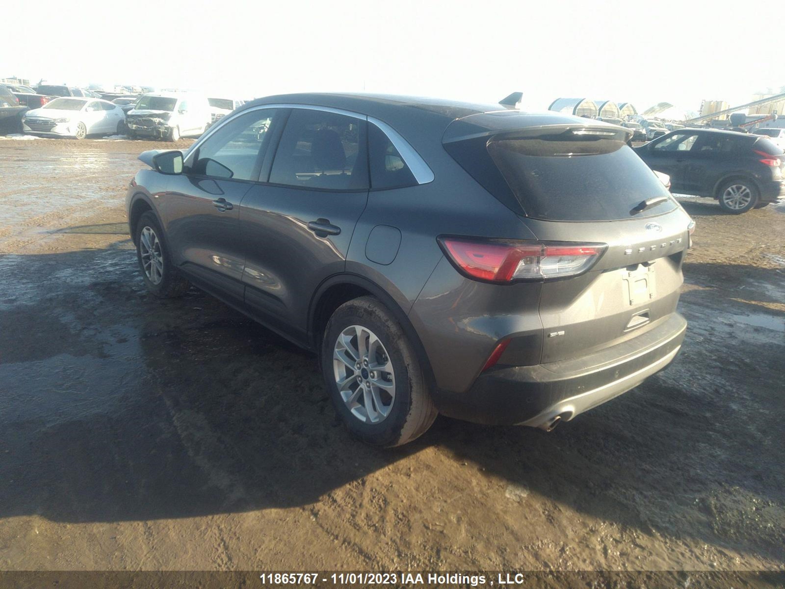 Photo 2 VIN: 1FMCU0G64NUB76931 - FORD ESCAPE 