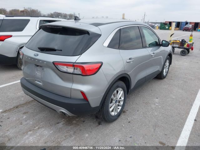 Photo 3 VIN: 1FMCU0G66NUB32607 - FORD ESCAPE 