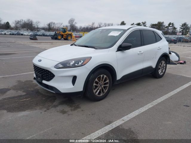 Photo 1 VIN: 1FMCU0G67NUB27299 - FORD ESCAPE 