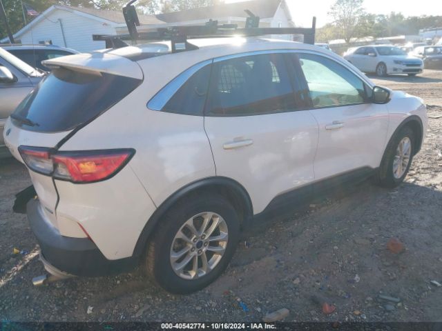 Photo 3 VIN: 1FMCU0G69LUB73889 - FORD ESCAPE 