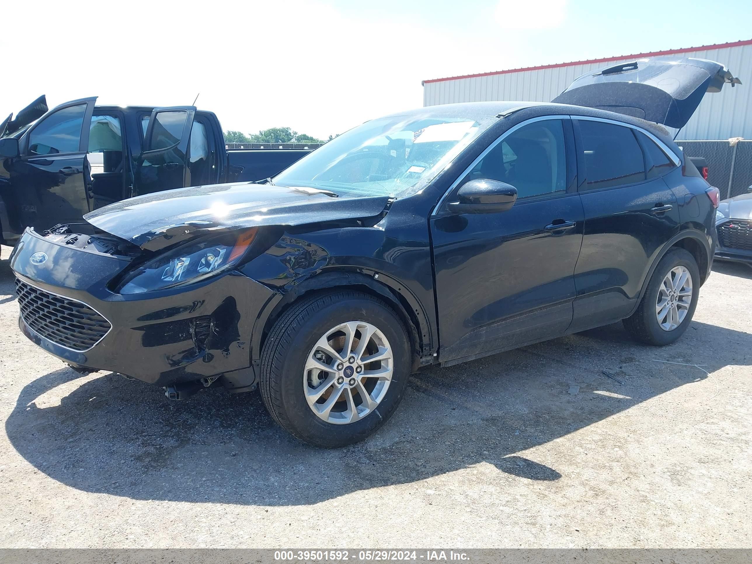 Photo 1 VIN: 1FMCU0G6XLUC07659 - FORD ESCAPE 