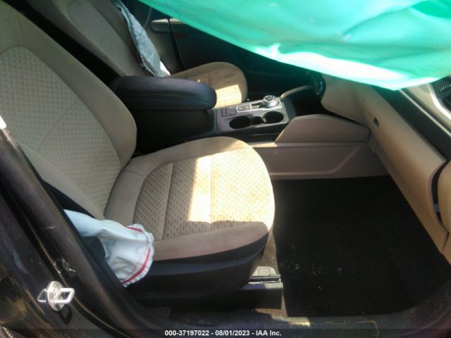 Photo 4 VIN: 1FMCU0G6XNUB86458 - FORD ESCAPE 