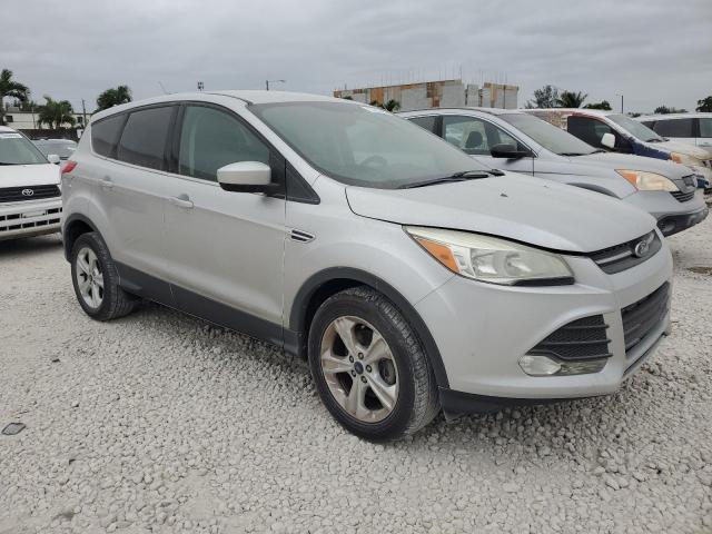 Photo 3 VIN: 1FMCU0G70FUA19102 - FORD ESCAPE SE 