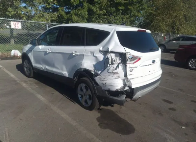 Photo 2 VIN: 1FMCU0G70FUB67668 - FORD ESCAPE 