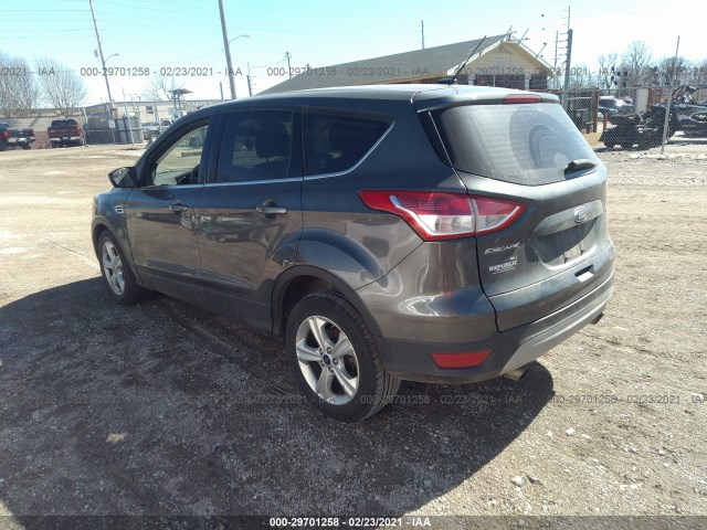 Photo 2 VIN: 1FMCU0G70GUB57689 - FORD ESCAPE 