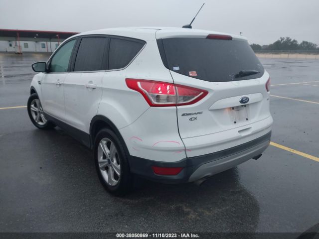 Photo 2 VIN: 1FMCU0G72GUA38851 - FORD ESCAPE 