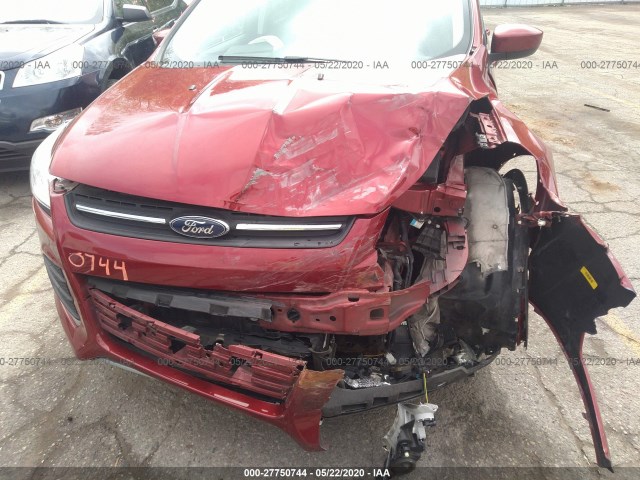 Photo 5 VIN: 1FMCU0G72GUA65211 - FORD ESCAPE 