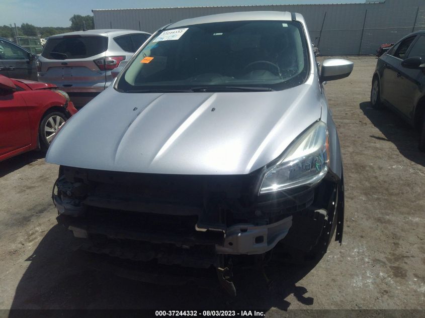 Photo 12 VIN: 1FMCU0G73FUC04213 - FORD ESCAPE 