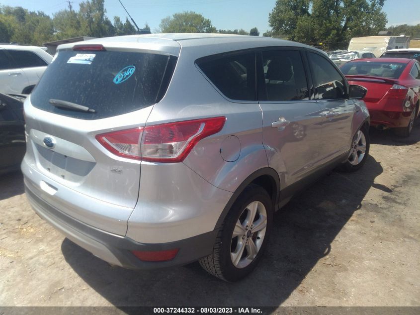 Photo 3 VIN: 1FMCU0G73FUC04213 - FORD ESCAPE 