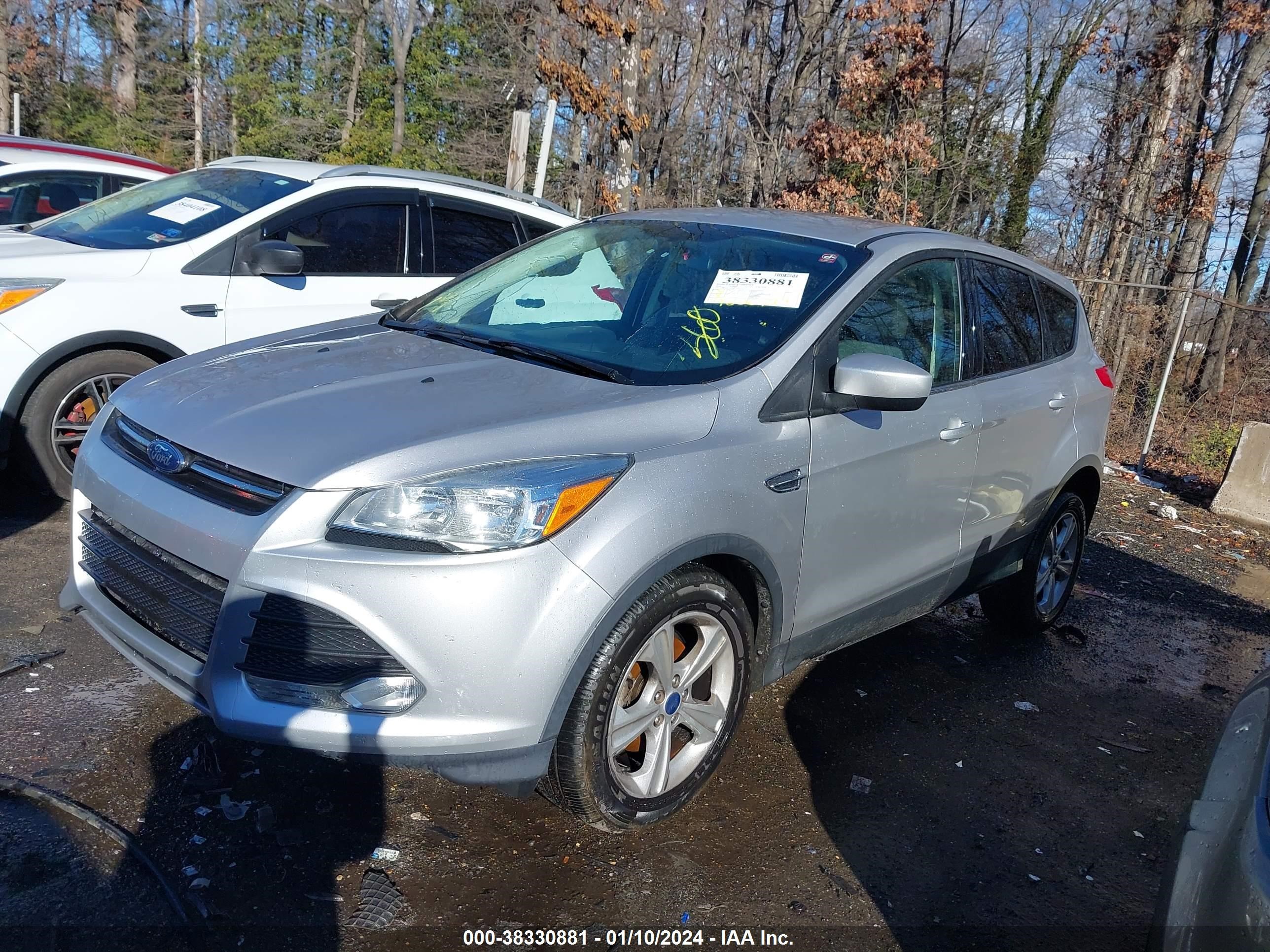 Photo 1 VIN: 1FMCU0G73GUC77907 - FORD ESCAPE 