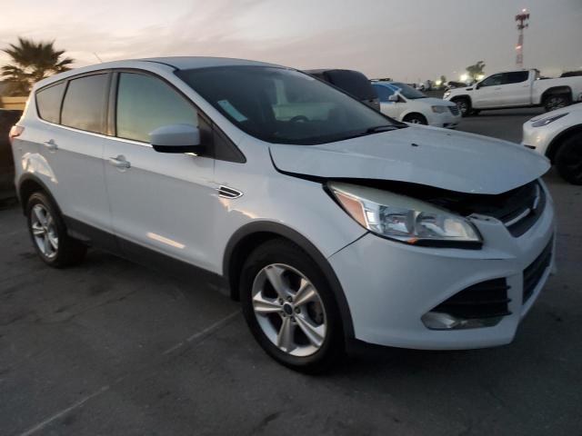 Photo 3 VIN: 1FMCU0G74FUB95828 - FORD ESCAPE SE 