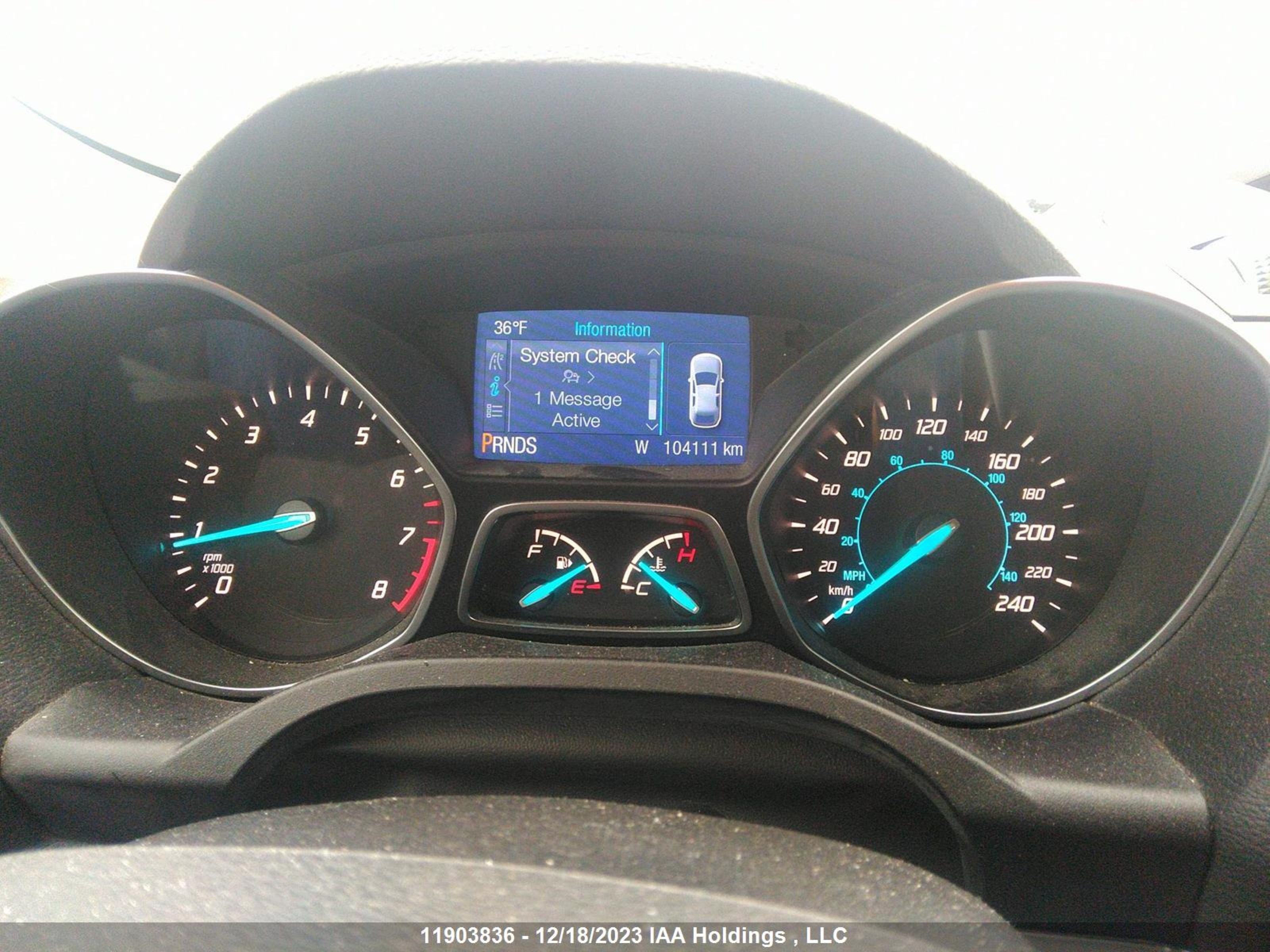 Photo 6 VIN: 1FMCU0G74FUC09601 - FORD ESCAPE 