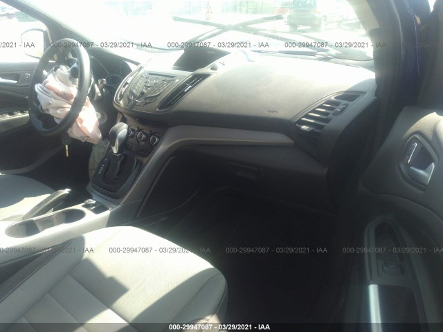 Photo 4 VIN: 1FMCU0G75GUB24820 - FORD ESCAPE 