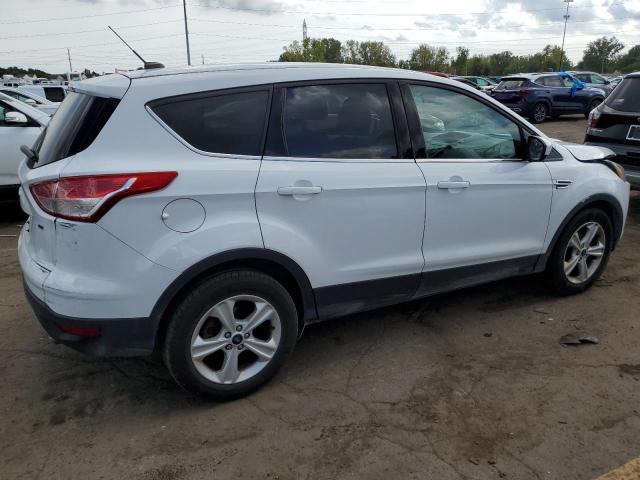 Photo 2 VIN: 1FMCU0G76FUC41868 - FORD ESCAPE SE 