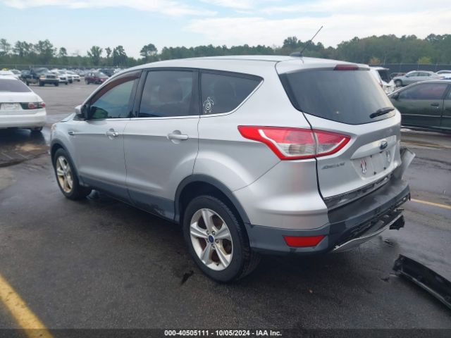 Photo 2 VIN: 1FMCU0G76GUA83212 - FORD ESCAPE 