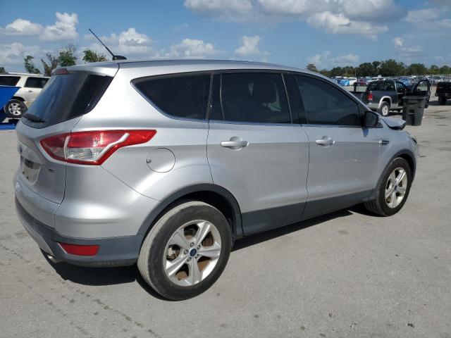 Photo 2 VIN: 1FMCU0G77FUB16460 - FORD ESCAPE SE 