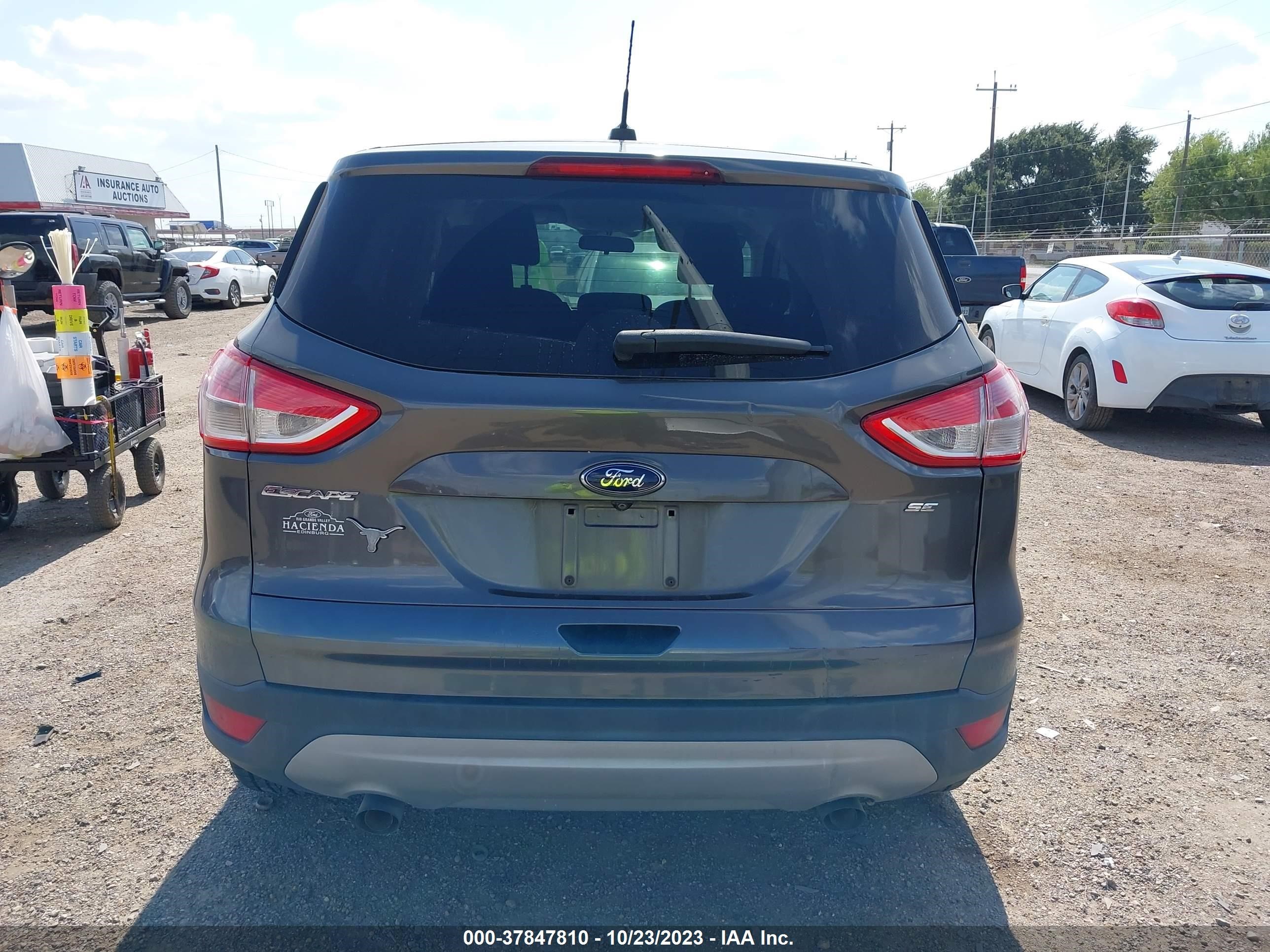 Photo 16 VIN: 1FMCU0G78FUC61524 - FORD ESCAPE 