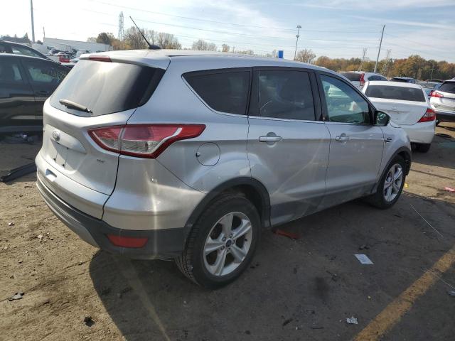 Photo 2 VIN: 1FMCU0G79GUB02450 - FORD ESCAPE SE 