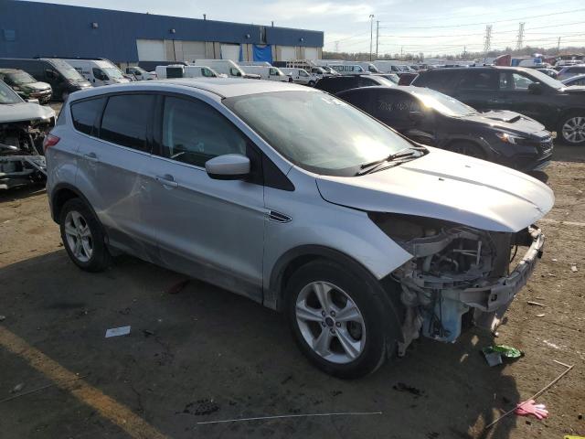 Photo 3 VIN: 1FMCU0G79GUB02450 - FORD ESCAPE SE 