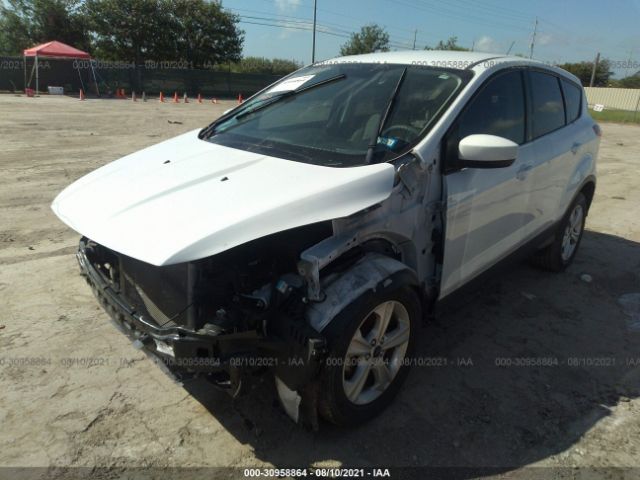 Photo 1 VIN: 1FMCU0G79GUB82056 - FORD ESCAPE 