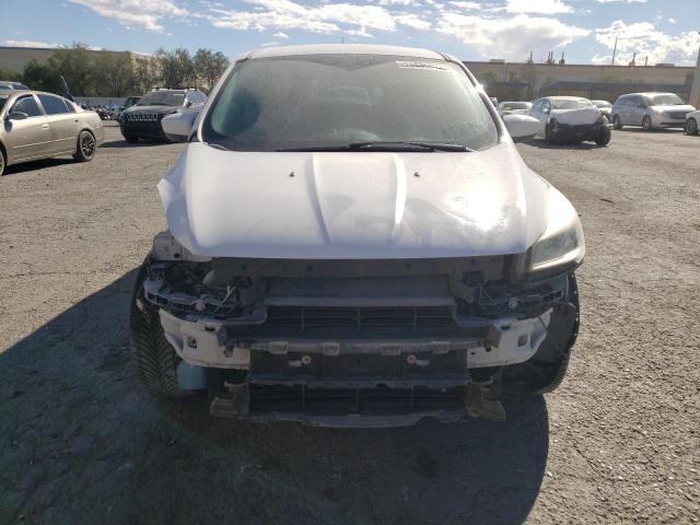 Photo 4 VIN: 1FMCU0G7XFUA09015 - FORD ESCAPE SE 