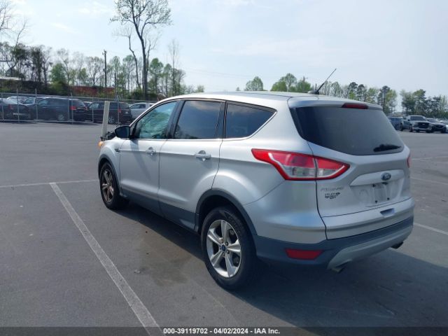 Photo 2 VIN: 1FMCU0G7XFUC31778 - FORD ESCAPE 