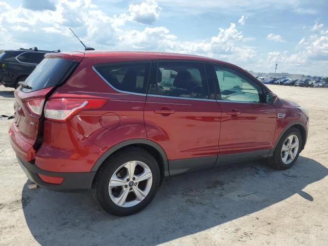 Photo 2 VIN: 1FMCU0G7XFUC40450 - FORD ESCAPE SE 