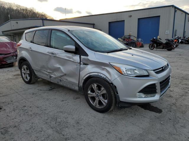 Photo 3 VIN: 1FMCU0G7XGUB55481 - FORD ESCAPE SE 