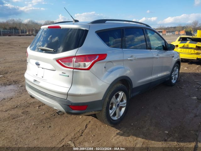 Photo 3 VIN: 1FMCU0G90EUC93366 - FORD ESCAPE 