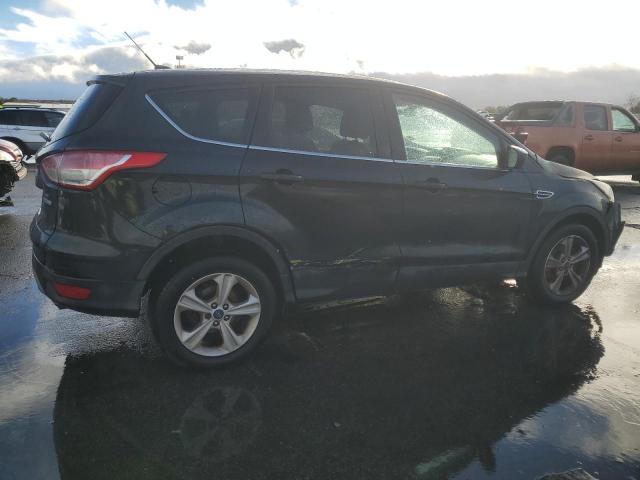 Photo 2 VIN: 1FMCU0G90FUA26195 - FORD ESCAPE 