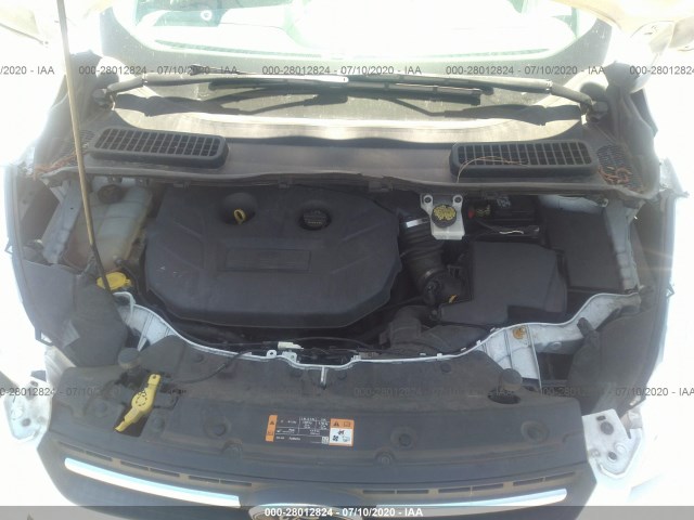 Photo 9 VIN: 1FMCU0G90FUB08640 - FORD ESCAPE 