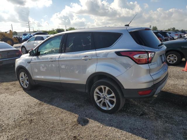 Photo 1 VIN: 1FMCU0G90HUC52353 - FORD ESCAPE SE 