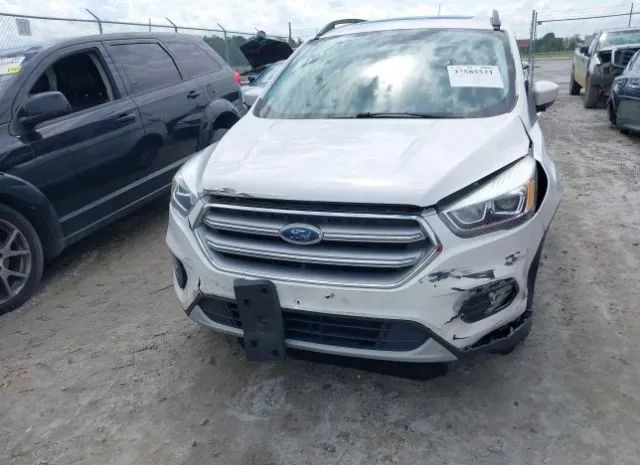 Photo 5 VIN: 1FMCU0G90HUE56764 - FORD ESCAPE 