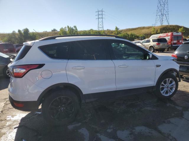 Photo 2 VIN: 1FMCU0G90JUC64945 - FORD ESCAPE 