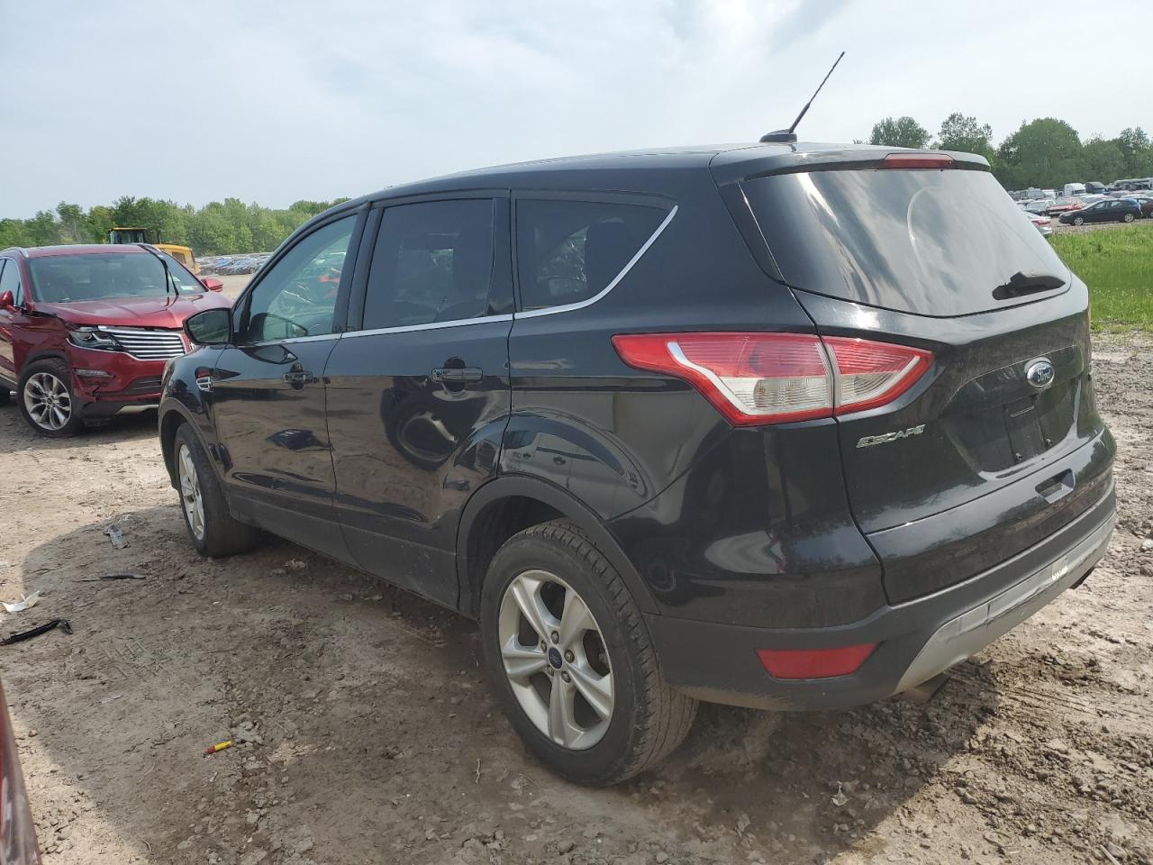 Photo 1 VIN: 1FMCU0G91FUB64313 - FORD ESCAPE 