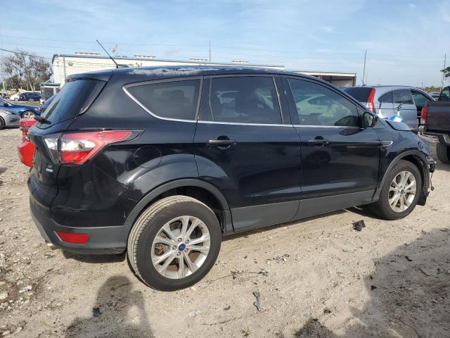 Photo 2 VIN: 1FMCU0G91HUC52314 - FORD ESCAPE 