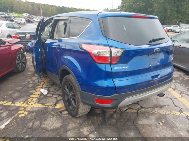 Photo 2 VIN: 1FMCU0G91HUE30674 - FORD ESCAPE 