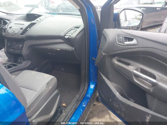 Photo 4 VIN: 1FMCU0G91HUE30674 - FORD ESCAPE 