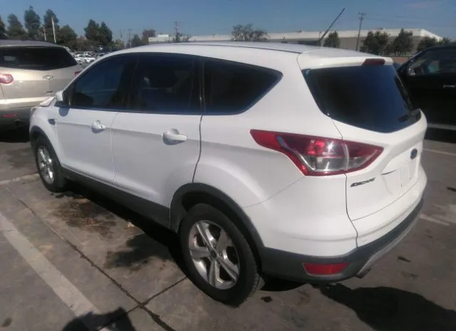 Photo 2 VIN: 1FMCU0G92EUD52384 - FORD ESCAPE 