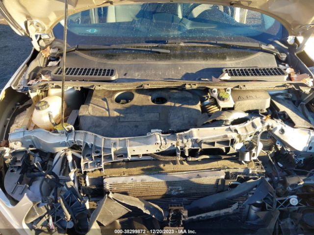 Photo 9 VIN: 1FMCU0G92HUB99719 - FORD ESCAPE 